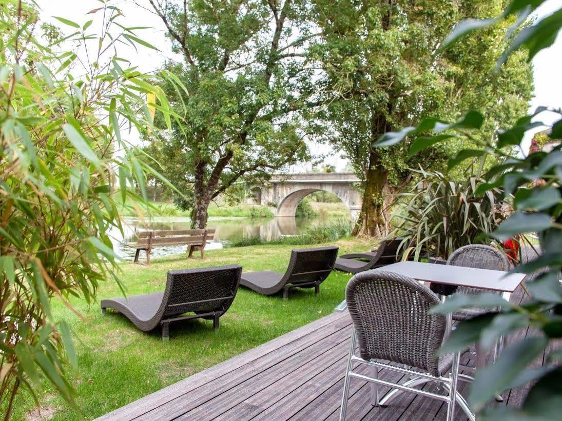 Logis Auberge De La Riviere Les Velluire-sur-Vendee Exterior foto
